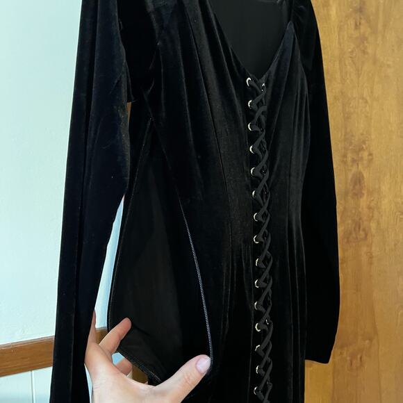 MARCIANO Velvet Corset Lace Up Bodycon Mini Dress Long Sleeve Black Women's S‎ - Picture 7 of 12